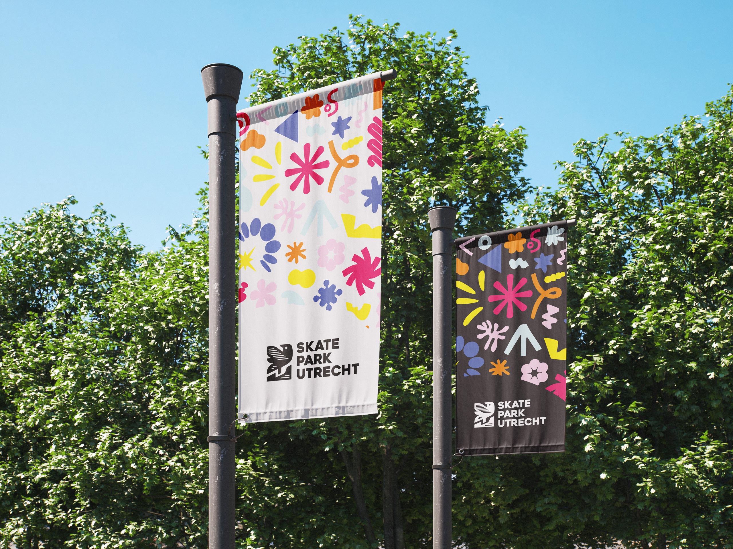 Pole_Flag_Mockup_2